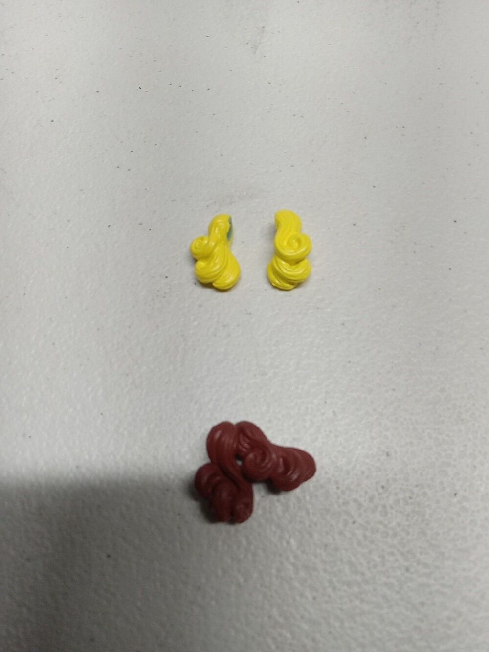 Lot Of 4 Hair For Polly Pocket